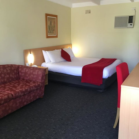 Sky Rider Motor Inn - Whitsundays Accommodation 4