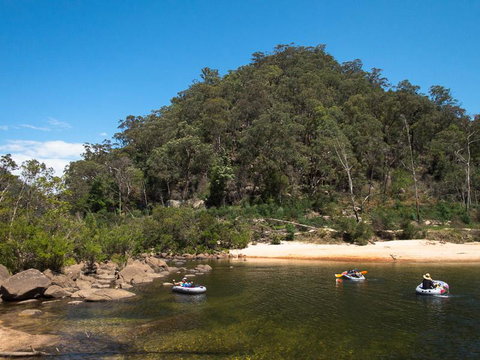 Christopher Tiny House - Whitsundays Accommodation 6