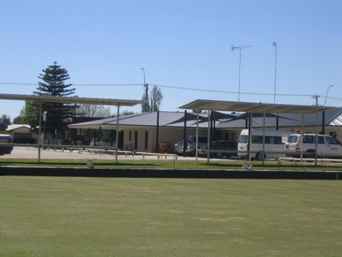 Balranald Club Motel - Whitsundays Accommodation 15