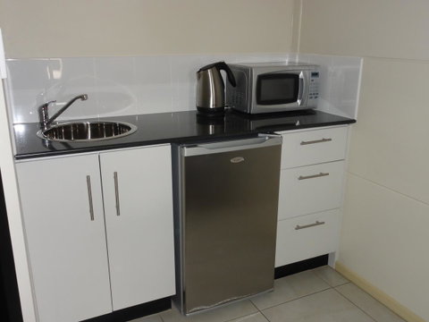 Balranald Club Motel - Whitsundays Accommodation 10