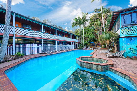 Arts Factory By Nomads - Whitsundays Accommodation 2