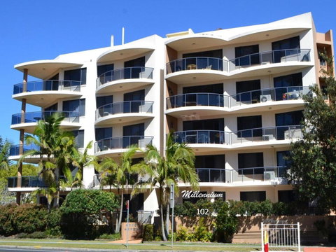 Millennium 102 With Pool In Complex - Whitsundays Accommodation 6