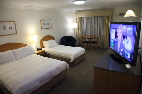 Carlyle Suites & Apartments - Whitsundays Accommodation 20