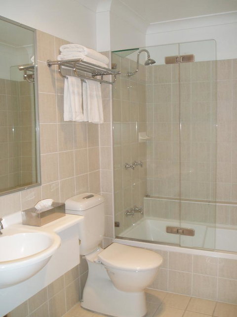 Carlyle Suites & Apartments - Whitsundays Accommodation 22