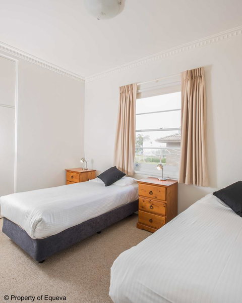 Villa Blue - Whitsundays Accommodation 15