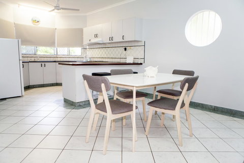 Nightcliff Foreshore Getaway - McKay Gardens - Whitsundays Accommodation 7