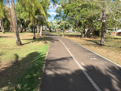 Nightcliff Foreshore Getaway - McKay Gardens - Whitsundays Accommodation 37