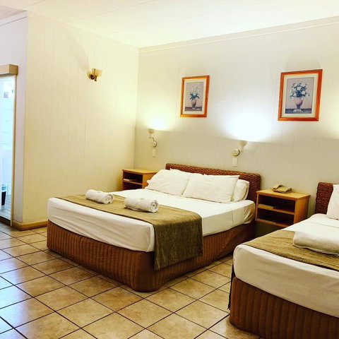 Pine Tree Motel - Whitsundays Accommodation 24