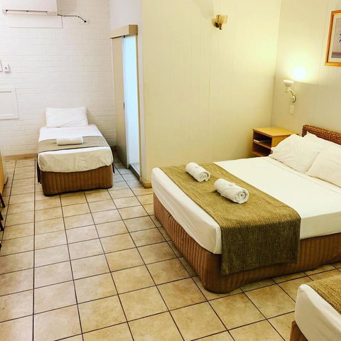 Pine Tree Motel - Whitsundays Accommodation 23