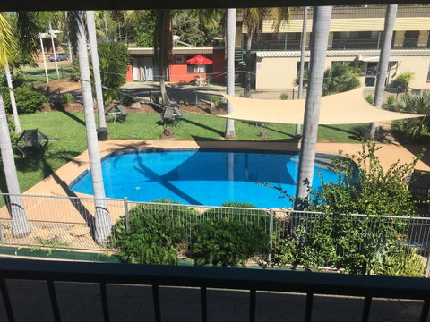 Pine Tree Motel - Whitsundays Accommodation 7