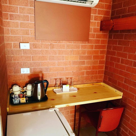Pine Tree Motel - Whitsundays Accommodation 29