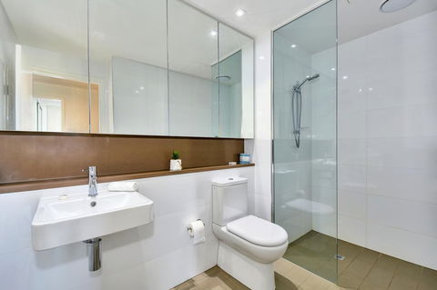 Astra Apartments Darwin - Whitsundays Accommodation 11