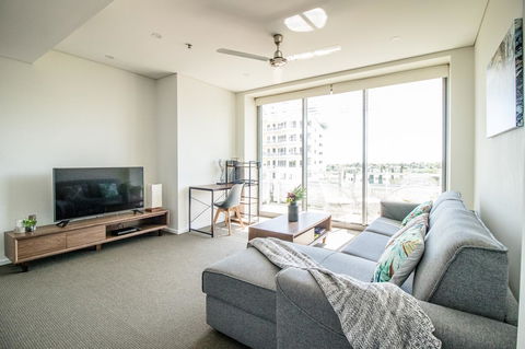 ZEN BY THE WATER - Esplanade Darwin Retreat - Whitsundays Accommodation 35