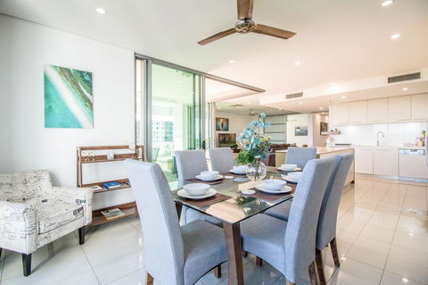 ZEN BY THE WATER - Esplanade Darwin Retreat - Whitsundays Accommodation 26