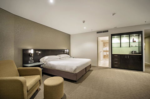 Hilton Darwin - Whitsundays Accommodation 34
