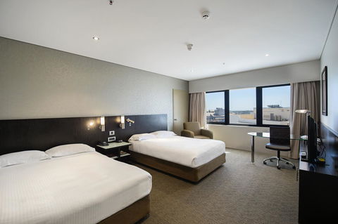 Hilton Darwin - Whitsundays Accommodation 37