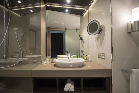 Hilton Darwin - Whitsundays Accommodation 24