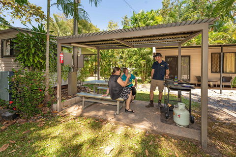 Oasis Tourist Park - Whitsundays Accommodation 5