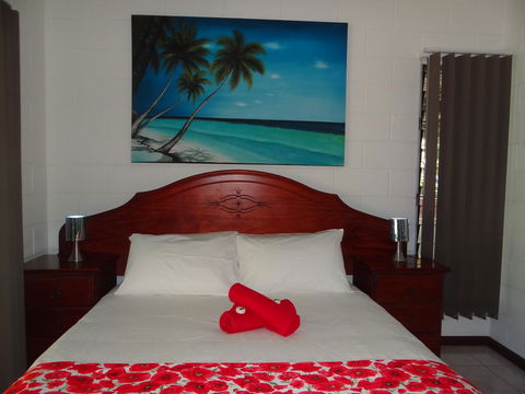 DARWIN'S SHADY ACRES RETREAT - Whitsundays Accommodation 30
