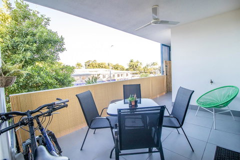 ZEN QUEST - The NOMADS PAD Near Nightcliff Markets & Sunset Foreshore - Whitsundays Accommodation 31