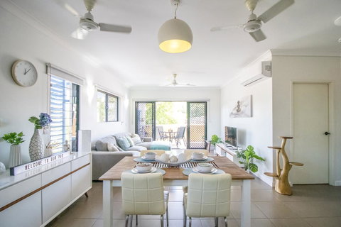ZEN QUEST - The NOMADS PAD Near Nightcliff Markets & Sunset Foreshore - Whitsundays Accommodation 0