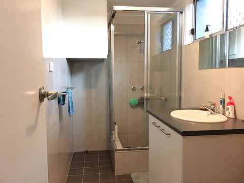 Cozy Room For A Great Stay In Darwin - Excellent Location - Whitsundays Accommodation 8