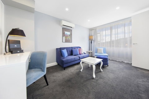 Canberra Rex Hotel - Whitsundays Accommodation 37