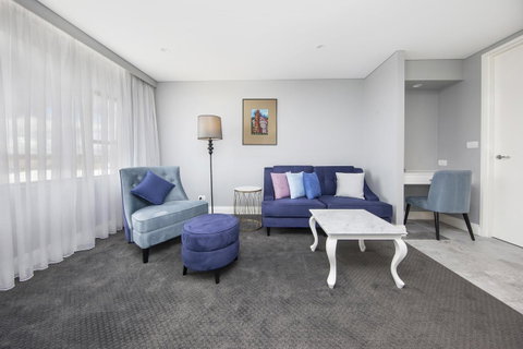 Canberra Rex Hotel - Whitsundays Accommodation 36