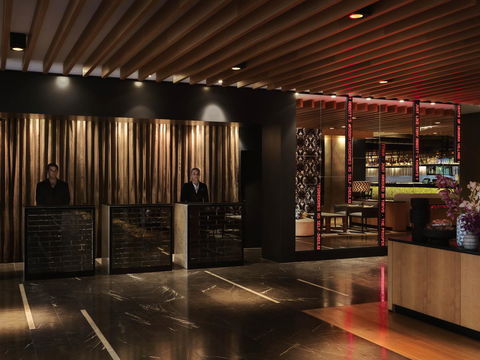 QT Canberra - Whitsundays Accommodation 25