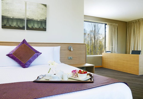 Crowne Plaza Canberra, An IHG Hotel - Whitsundays Accommodation 44