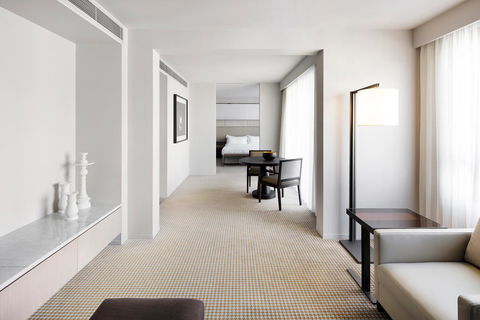 Hotel Realm - Whitsundays Accommodation 13