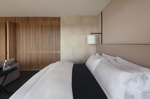 Hotel Realm - Whitsundays Accommodation 18