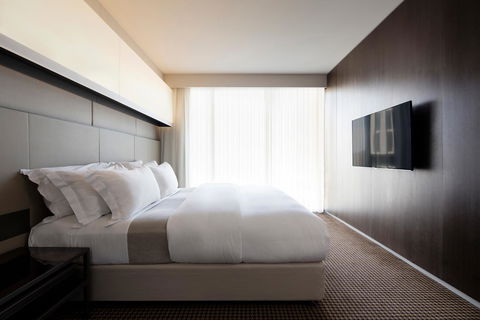 Hotel Realm - Whitsundays Accommodation 15