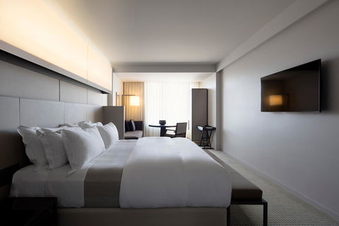 Hotel Realm - Whitsundays Accommodation 0