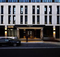 Burbury Hotel - Whitsundays Accommodation
