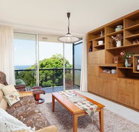 Bondi Apt. for 4 with Panoramic Ocean and Park Views - Whitsundays Accommodation