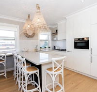 BONDI BREEZE-hosted byL'Abode Accommodation - Whitsundays Accommodation