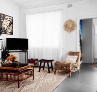 Bondi Surf Cottage - Whitsundays Accommodation