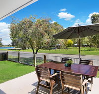 Booker Pde 34 Unit 2 - Pet Friendly - - Whitsundays Accommodation