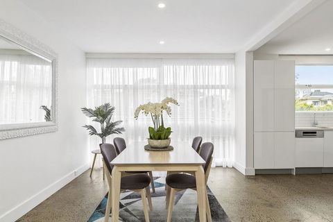 BOUTIQUE STAYS - Brighton By Sea - Whitsundays Accommodation 3