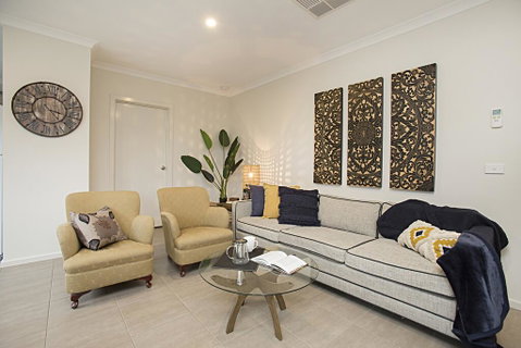 BOUTIQUE STAYS - Gumflower - Whitsundays Accommodation 3