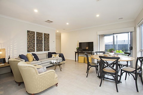 BOUTIQUE STAYS - Gumflower - Whitsundays Accommodation 1