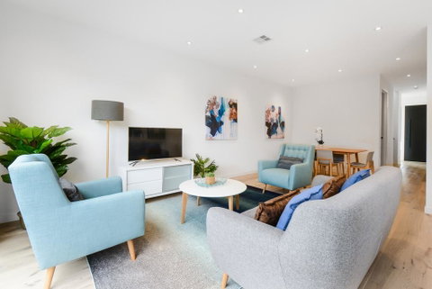 Boutique Stays - Murrumbeena Place 2 - Whitsundays Accommodation 0