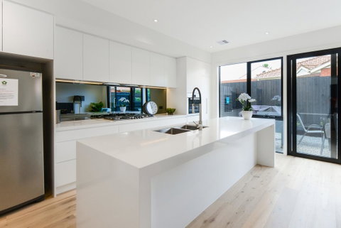 Boutique Stays - Murrumbeena Place 2 - Whitsundays Accommodation 3