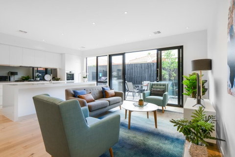 Boutique Stays - Murrumbeena Place 2 - Whitsundays Accommodation 1