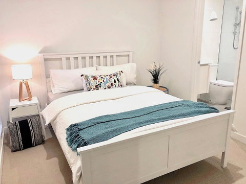 BPM Brighton APT With Garden LG2 - Whitsundays Accommodation 0