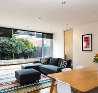 Bradman Modern Style a Walk to MCG Swan St CBD - Whitsundays Accommodation