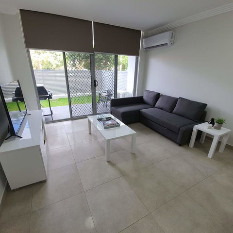 Brand New Apartment In Prime Location In Penrith - Whitsundays Accommodation 0