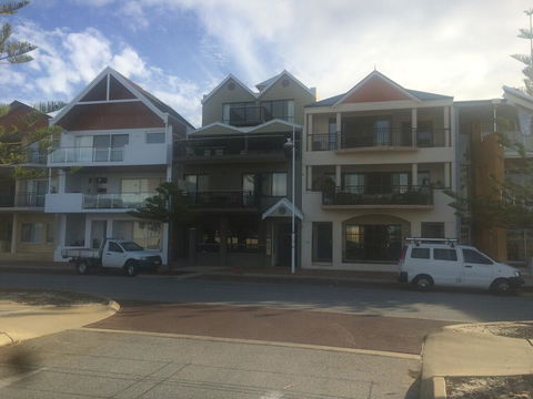 Breakwater Short Stay - Whitsundays Accommodation 0