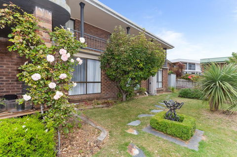 Bridairre Holiday Apartments - Whitsundays Accommodation 2